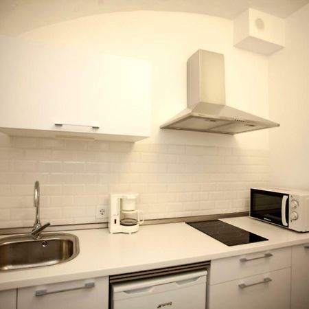 Caces Apartamento Torre Redonda מראה חיצוני תמונה