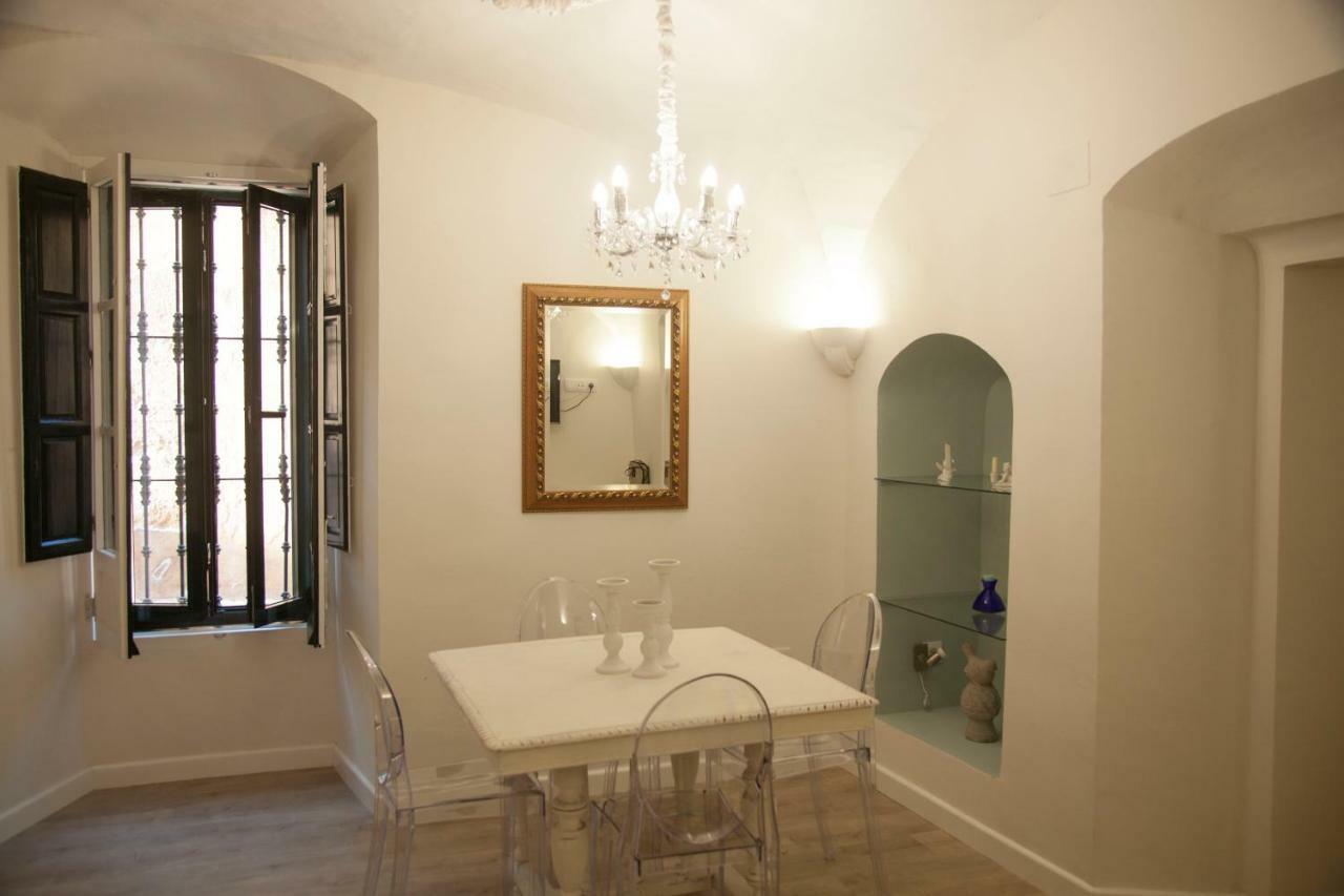 Caces Apartamento Torre Redonda מראה חיצוני תמונה